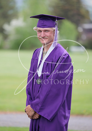 2025 Grads at the Park (361)
