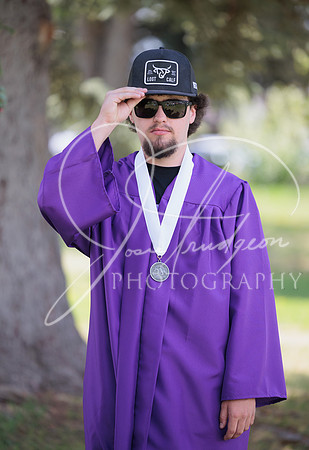 2025 Grads at the Park (46)