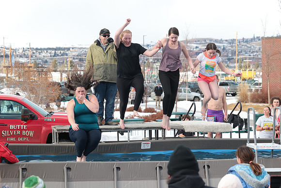 12 Polar Plunge (40)