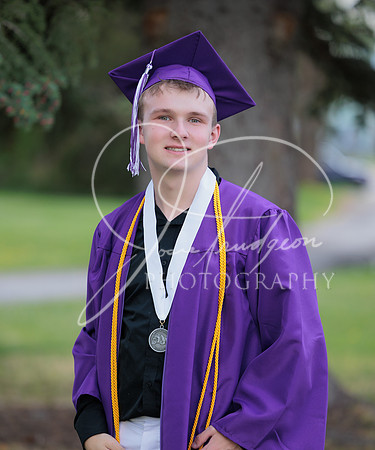 2025 Grads at the Park (127)