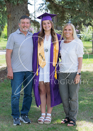 2025 Grads at the Park (48)