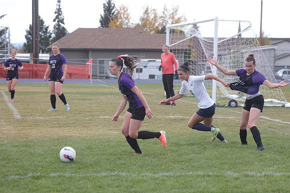 Bulldogs vs Glacier Last Game 10 17 25 (6)