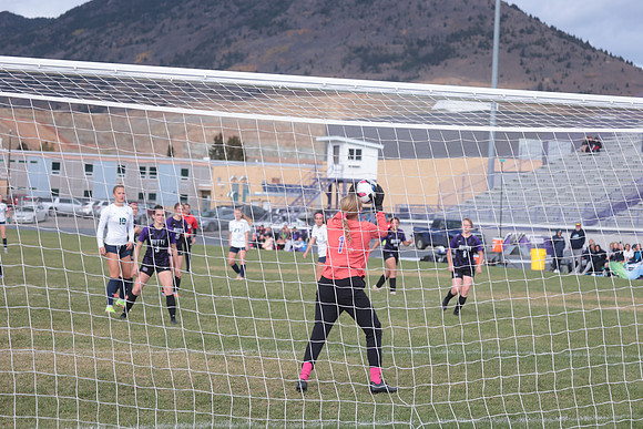Bulldogs vs Glacier Last Game 10 17 25 (158)