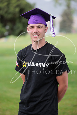 2025 Grads at the Park (525)