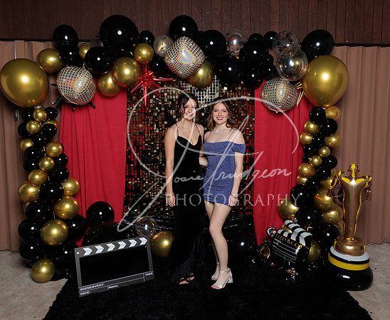 Anaconda SnoBall 12 05 25 Josie & Jessie Trudgeon (2)