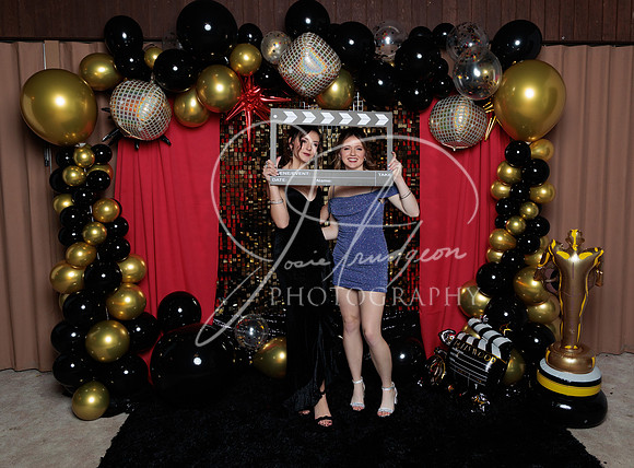 Anaconda SnoBall 12 05 25 Josie & Jessie Trudgeon (4)