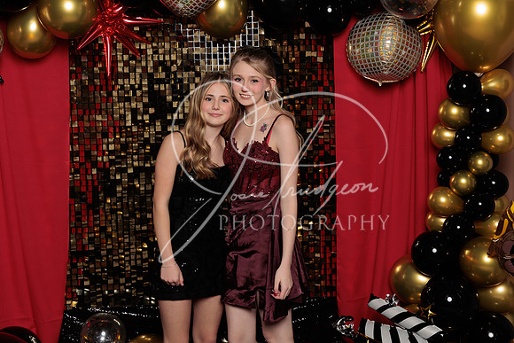 Anaconda SnoBall 12 05 25 Josie & Jessie Trudgeon (39)