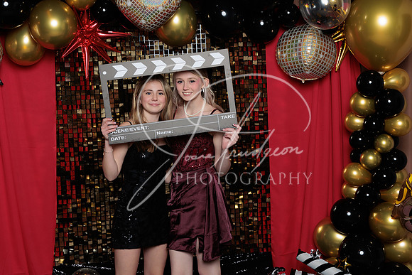 Anaconda SnoBall 12 05 25 Josie & Jessie Trudgeon (41)