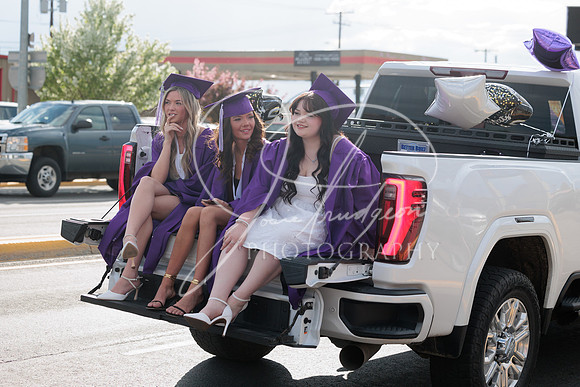2025 Grads at the Park (621)