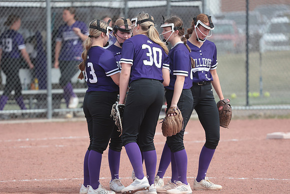 Softball 2026 vs Hellgate (124)