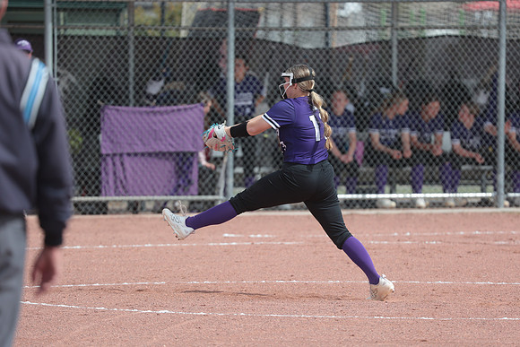 Softball 2026 vs Hellgate (4)