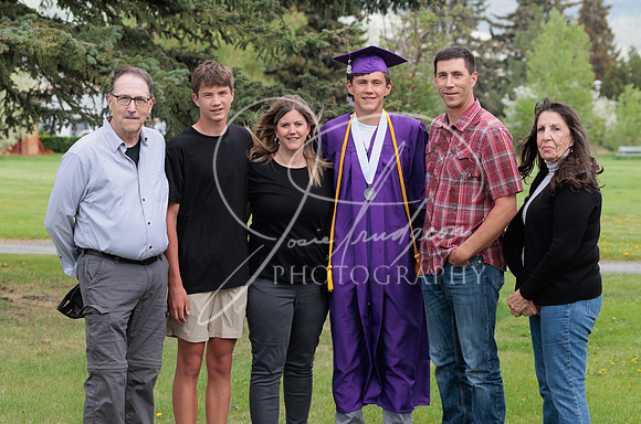 2025 Grads at the Park (533)