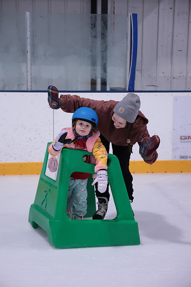 20 Try hockey open skate (2)