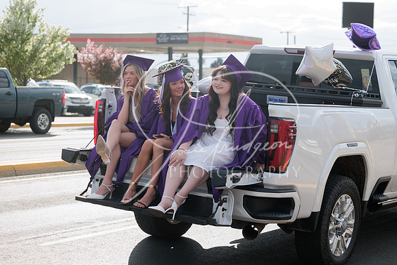 2025 Grads at the Park (622)