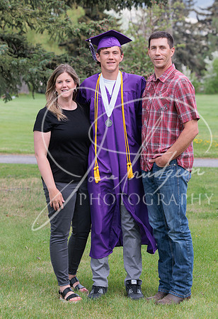 2025 Grads at the Park (537)