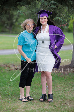 2025 Grads at the Park (456)