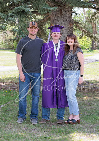 2025 Grads at the Park (35)