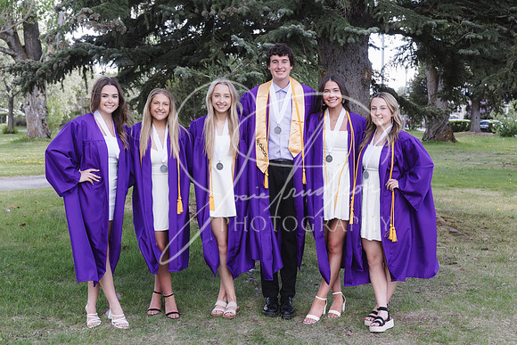 2025 Grads at the Park (93)