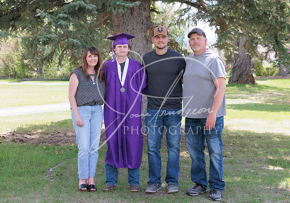 2025 Grads at the Park (29)