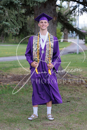 2025 Grads at the Park (195)
