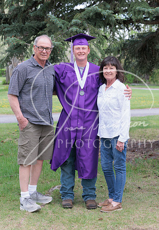 2025 Grads at the Park (302)