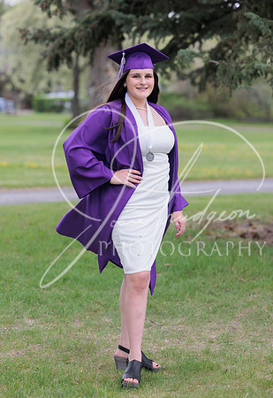 2025 Grads at the Park (463)