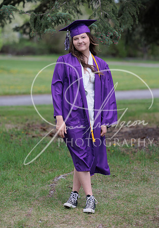 2025 Grads at the Park (495)