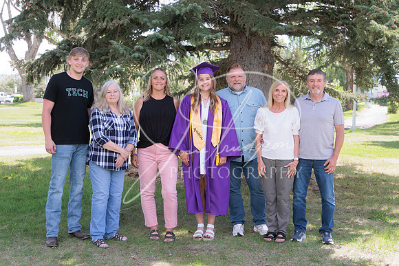 2025 Grads at the Park (81)
