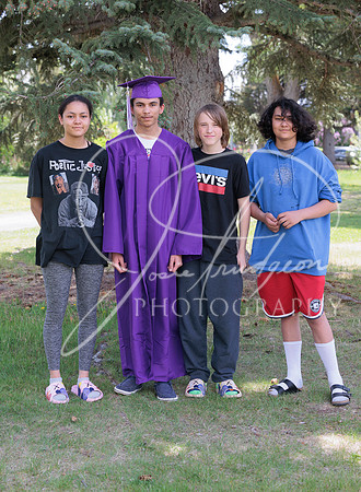 2025 Grads at the Park (75)