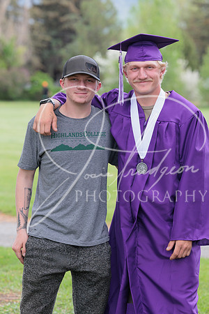 2025 Grads at the Park (347)