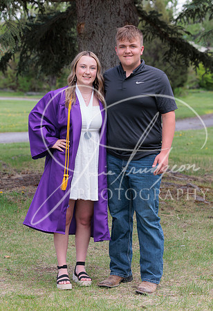 2025 Grads at the Park (278)