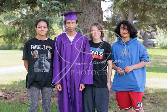 2025 Grads at the Park (72)
