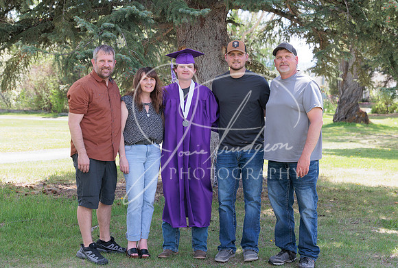2025 Grads at the Park (28)