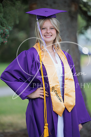 2025 Grads at the Park (143)