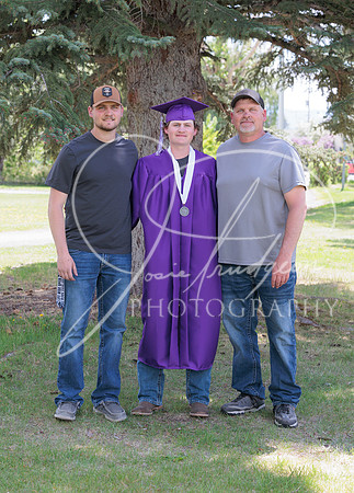 2025 Grads at the Park (32)
