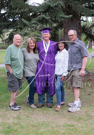 2025 Grads at the Park (293)