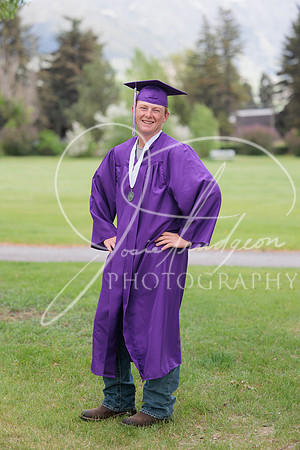 2025 Grads at the Park (329)