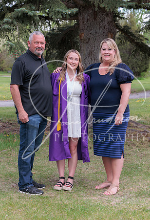2025 Grads at the Park (272)