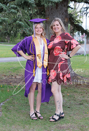 2025 Grads at the Park (133)