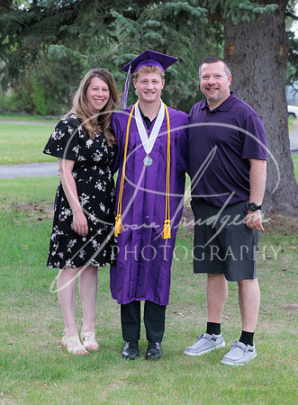 2025 Grads at the Park (421)