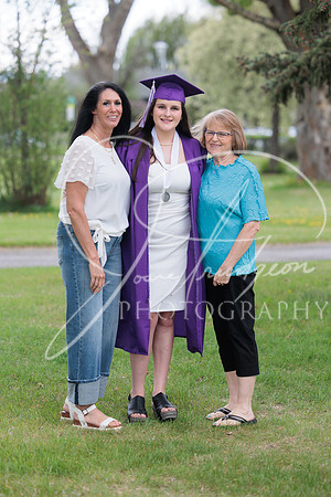 2025 Grads at the Park (448)