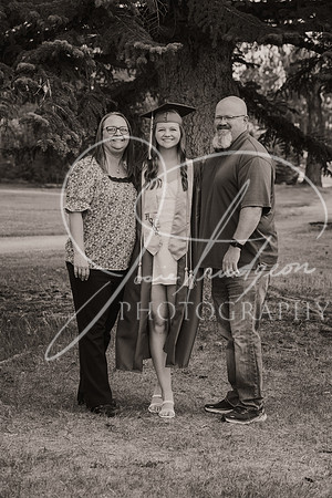 2025 Grads at the Park (245)