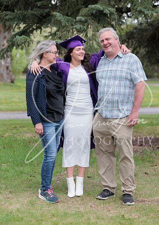 2025 Grads at the Park (505)