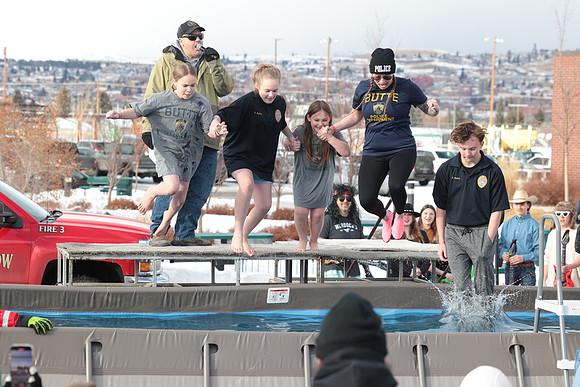 12 Polar Plunge (7)