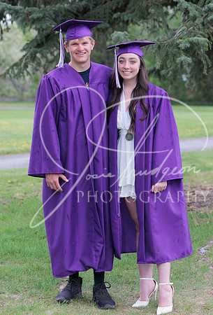 2025 Grads at the Park (375)