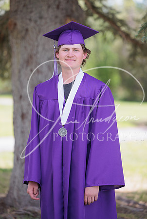 2025 Grads at the Park (27)