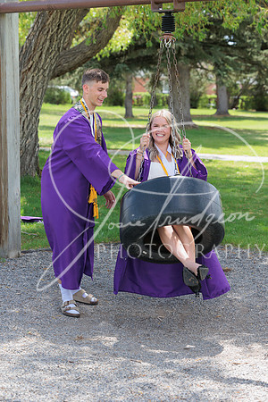 2025 Grads at the Park (234)