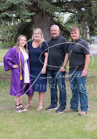 2025 Grads at the Park (268)