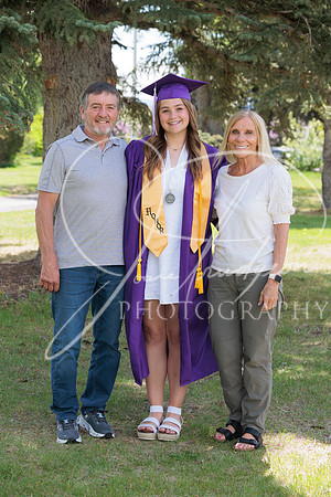 2025 Grads at the Park (49)