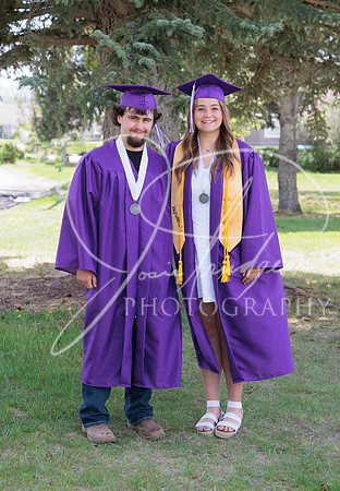 2025 Grads at the Park (40)